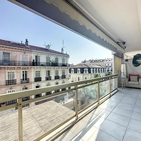 Apartment Les Mimosas-spacious Apartment-city Center Cannes