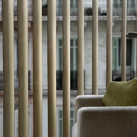 Les Mimosas-spacious Apartment-city Center Appartamento